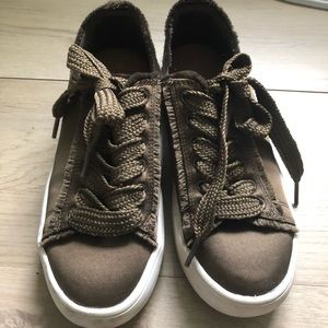 Green Satin Mossimo Supply Co. Lace Up Shoes